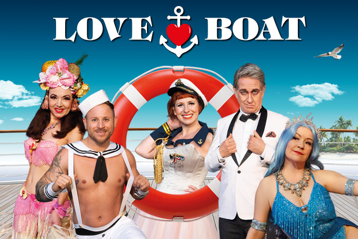 Lipsi Lillies: Love Boat